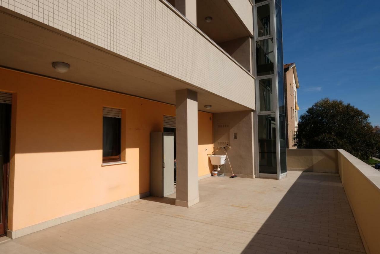 Claudio Appartamento Pescara Exterior photo